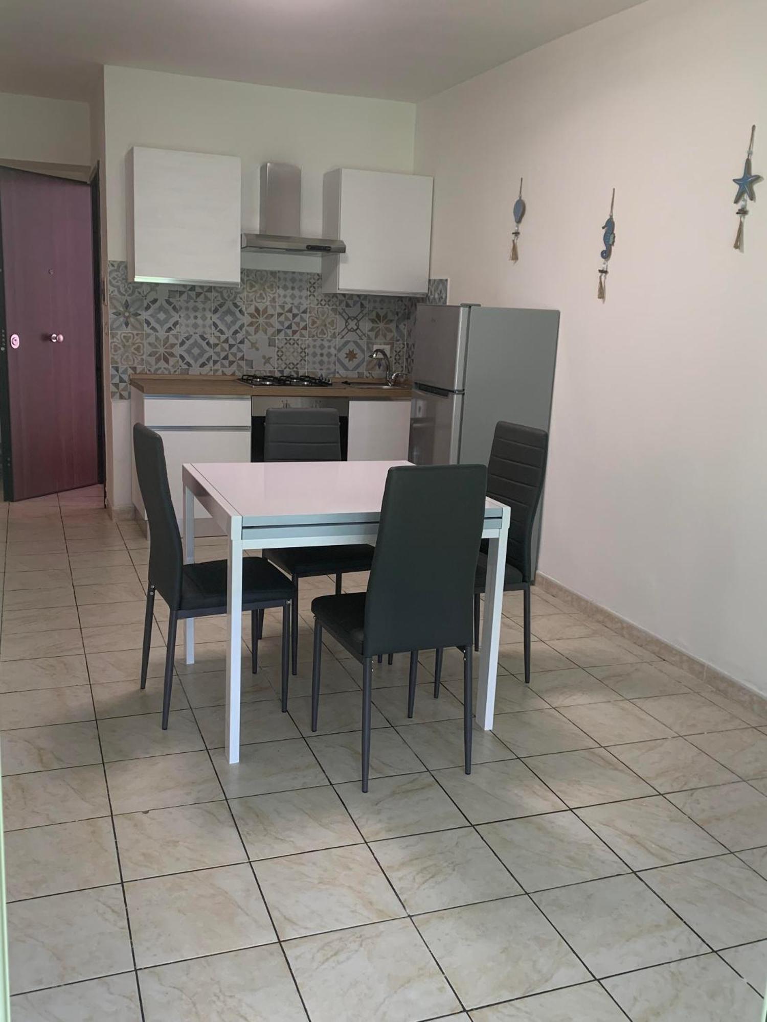 Apartament Ippocampo Alba E Tramonto Al Giardino Duepuntozero Zewnętrze zdjęcie